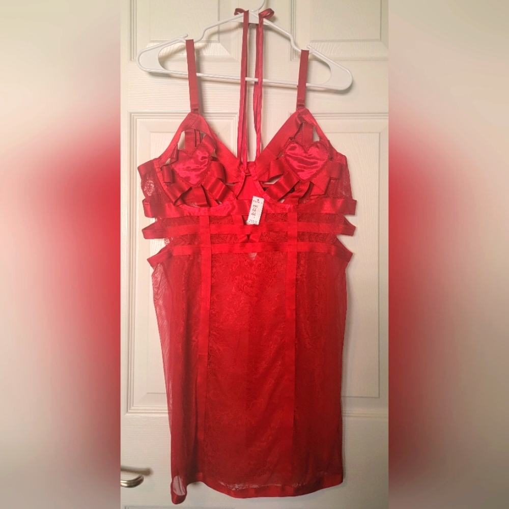 Torrid Red Heart Chemise, Size 1